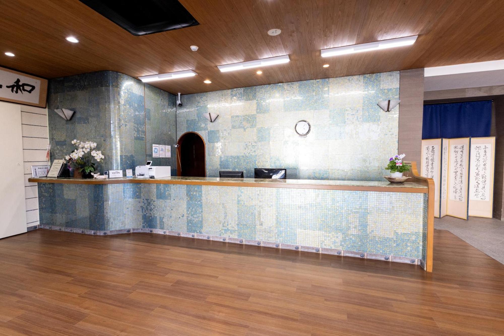 Shirahama Onsen Kisyu Hanto Exterior photo